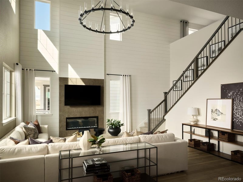 6749 Utica Ave, Longmont, CO 80504