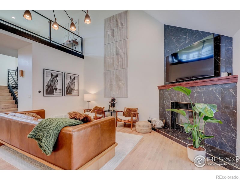 1118 Oakhurst Dr, Broomfield, CO 80020