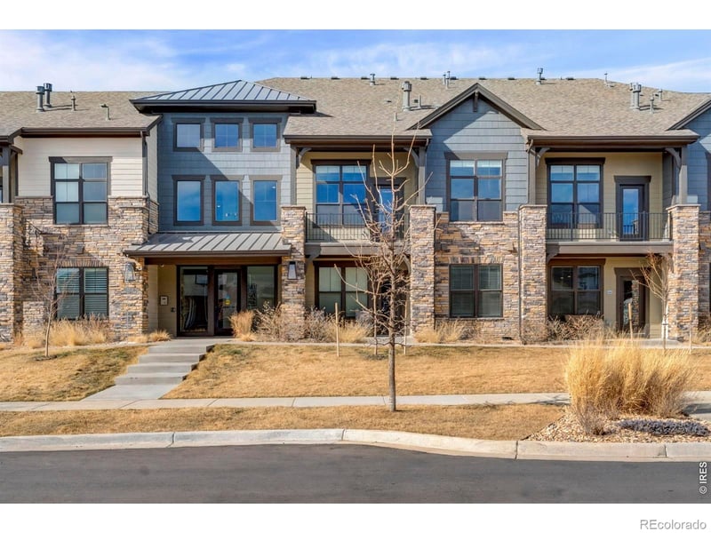 235 High Point Dr #102, Longmont, CO 80504