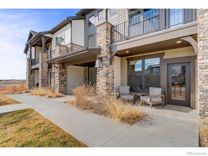 235 High Point Dr #102, Longmont, CO 80504