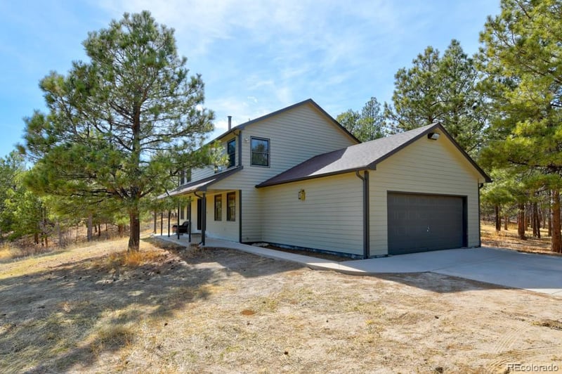 18673 Elbert Rd, Elbert, CO 80106