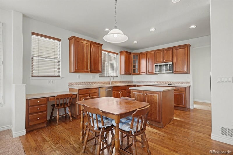 10844 Huntwick St, Highlands Ranch, CO 80130