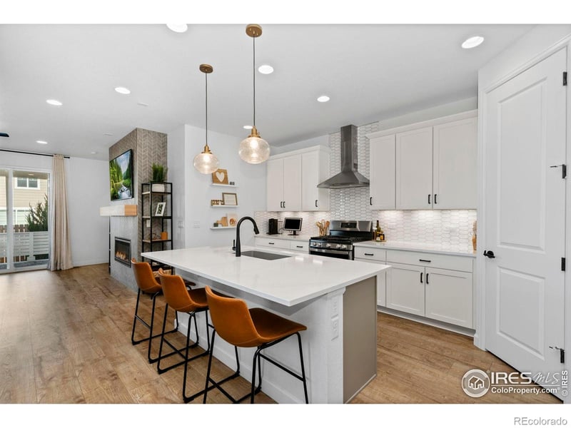 5642 Shadow Creek Ct, Windsor, CO 80528