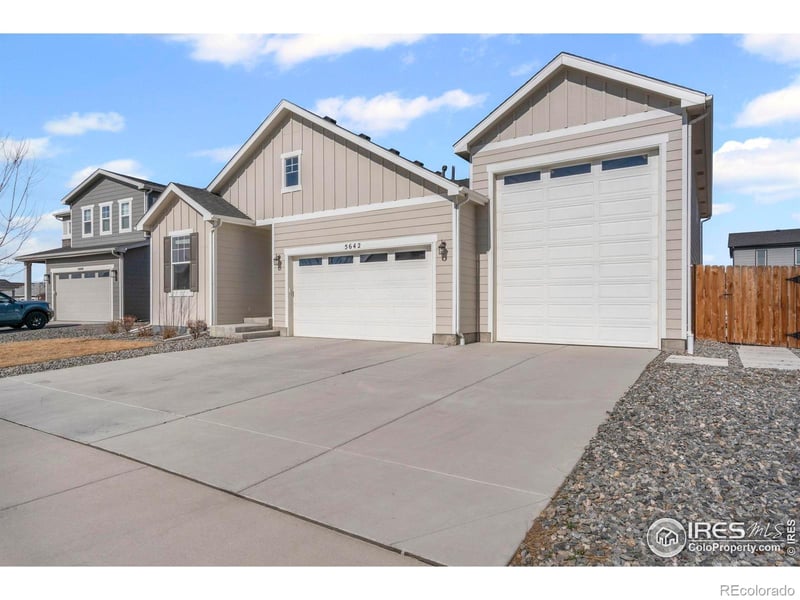 5642 Shadow Creek Ct, Windsor, CO 80528