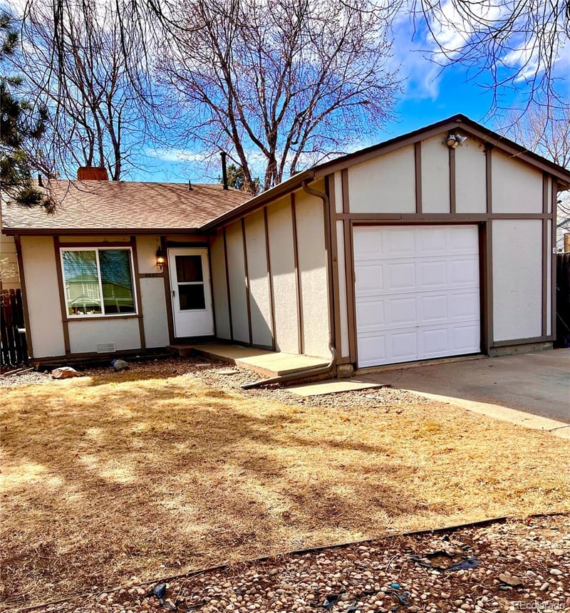 4667 Salida St, Aurora, CO 80015