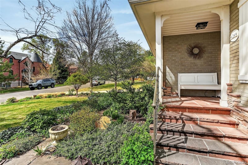 24 N Ash St, Denver, CO 80220