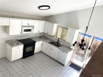 4865 Espana Ln, Centennial, CO 80015