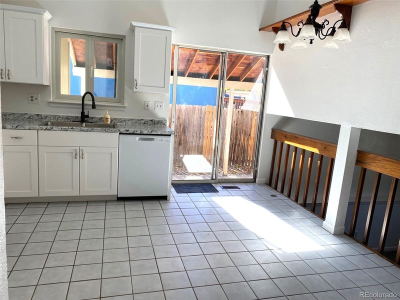 4865 Espana Ln, Centennial, CO 80015