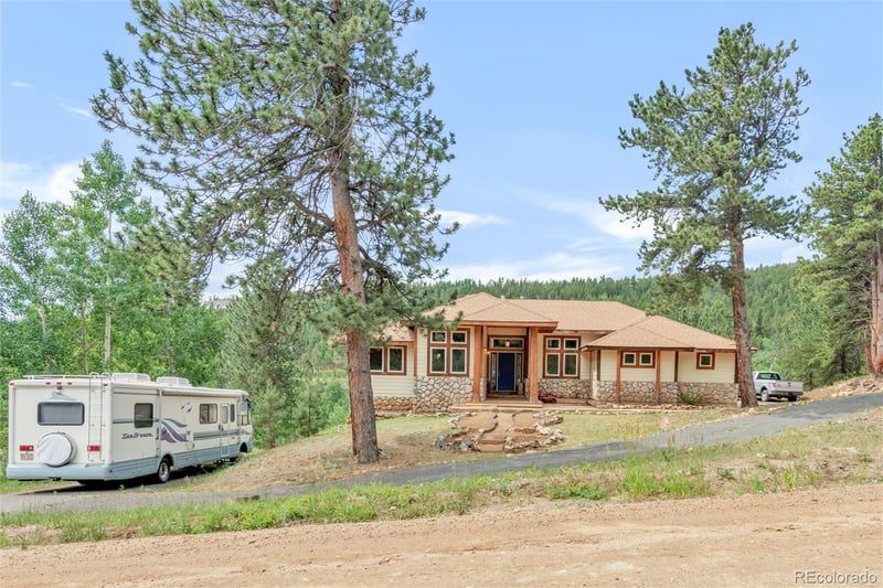 634 Dory Lakes Dr, Black Hawk, CO 80422