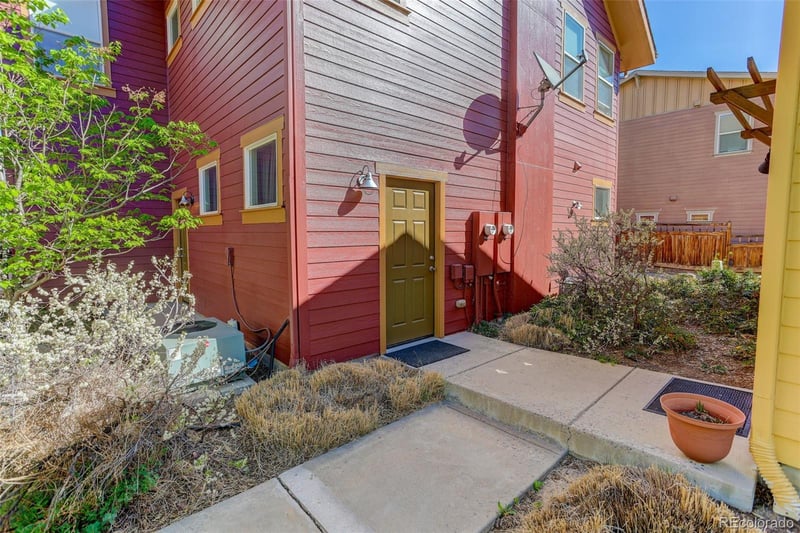 8266 24th Dr, Denver, CO 80238