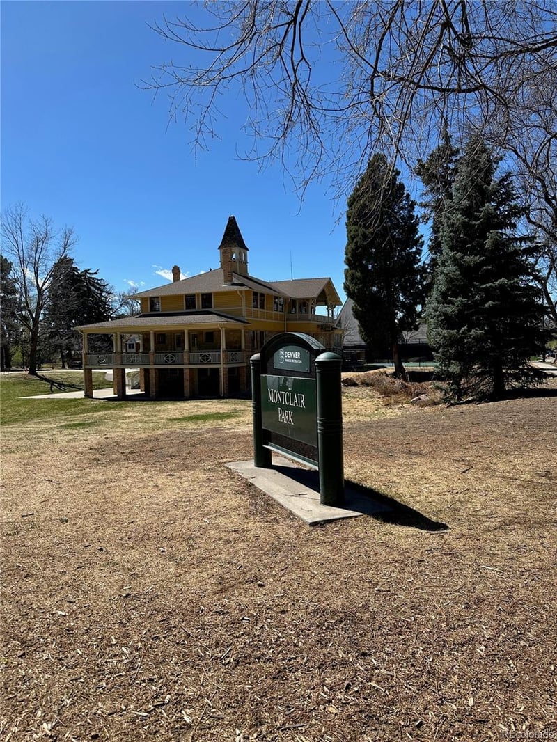 1381 Newport St, Denver, CO 80220