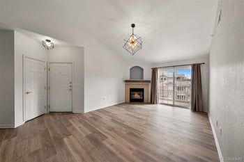 7440 Blackhawk St #306, Englewood, CO 80112