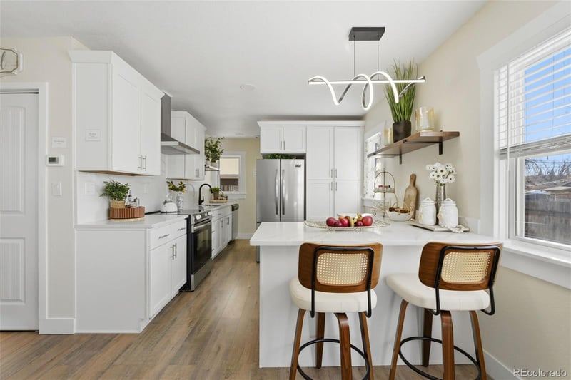 1960 Franklin St, Denver, CO 80210