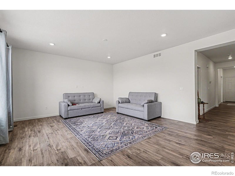 5548 Runge Ct, Timnath, CO 80547