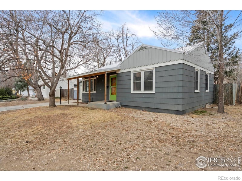 925 Harrison Ave, Loveland, CO 80537