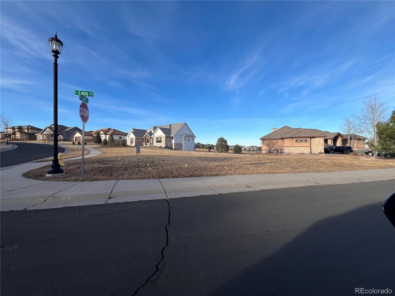 27105 E Long Pl, Aurora, CO 80016