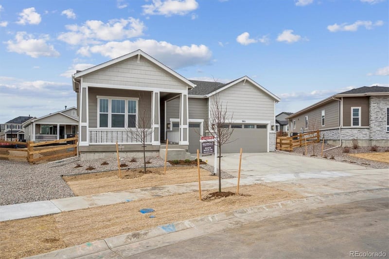 3851 N Haleyville St, Aurora, CO 80019