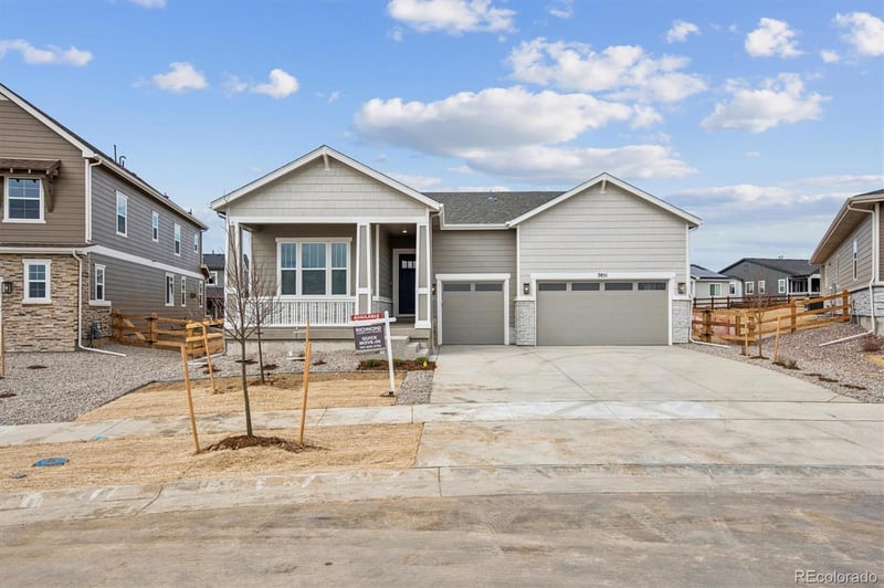 3851 N Haleyville St, Aurora, CO 80019