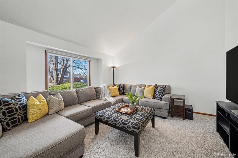 2138 Daley Dr, Longmont, CO 80501