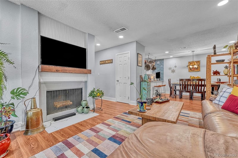 2220 Geddes Ave #F, Centennial, CO 80122