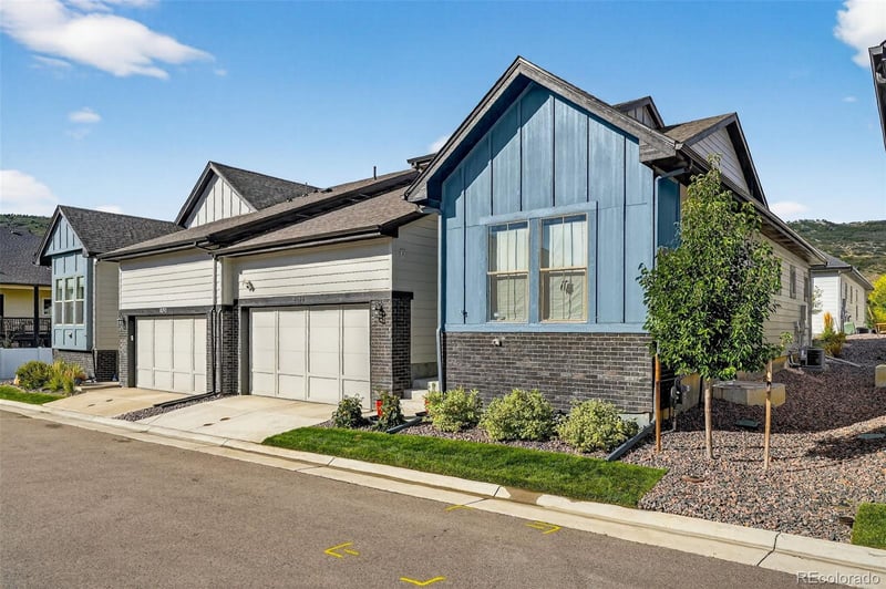 8283 Queen St, Littleton, CO 80127