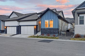 8283 Queen St, Littleton, CO 80127