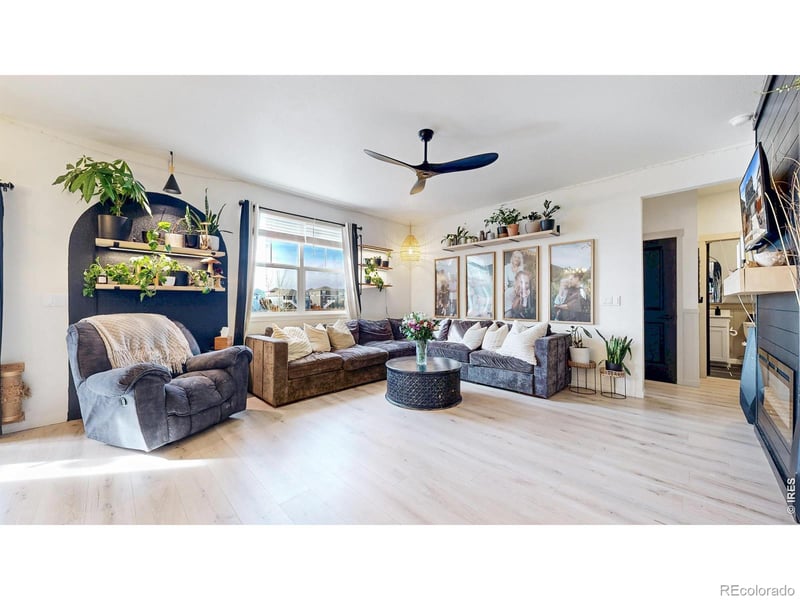 4403 Garnet Way, Longmont, CO 80504