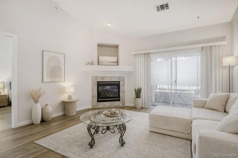 9692 Coco Cir #304, Littleton, CO 80128