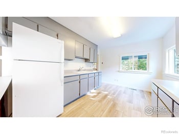 163 West Creek Rd, Glen Haven, CO 80532