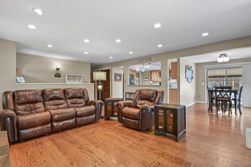 7552 Lee Dr, Arvada, CO 80005