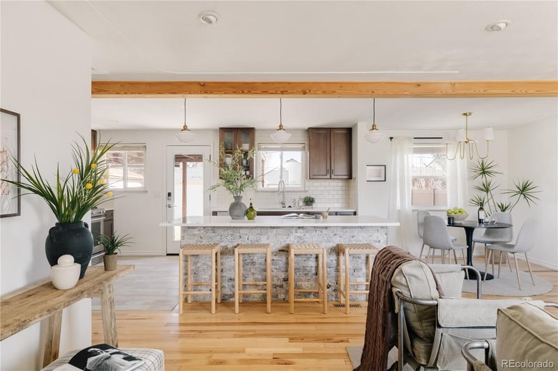 2826 Hudson St, Denver, CO 80207