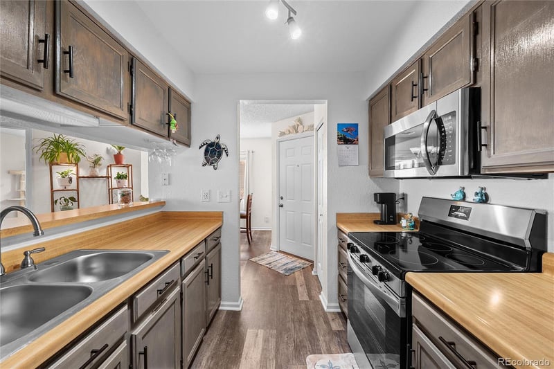 3600 Pierce St #106, Lakewood, CO 80235