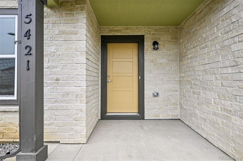 5421 Eaton Park Way, Aurora, CO 80019