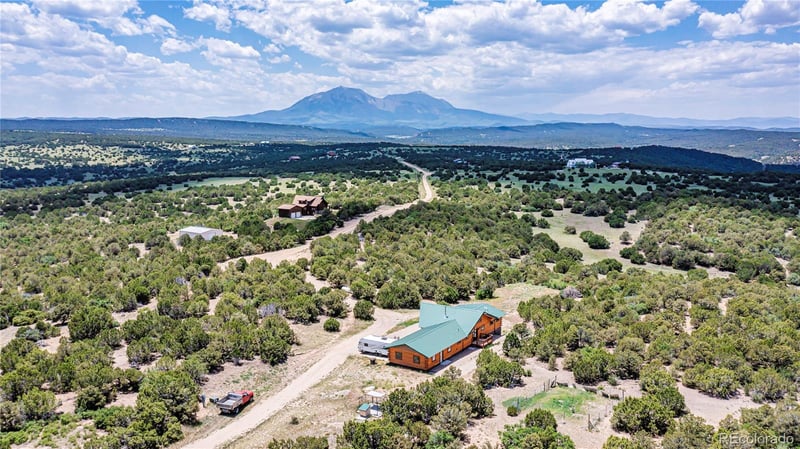 254 Sunset Ct, Walsenburg, CO 81089