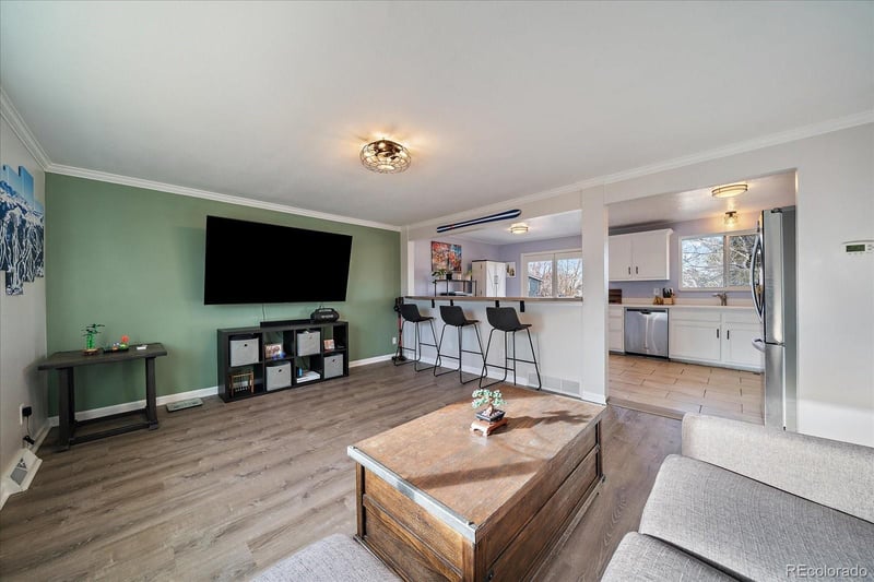 181 Dianna Dr, Lone Tree, CO 80124