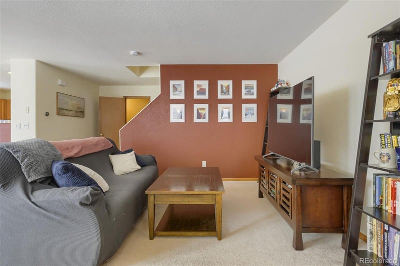 9790 Marmot Ridge Cir, Littleton, CO 80125