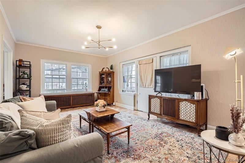 963 Logan St #11, Denver, CO 80203