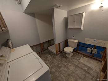 220 Mckinley Dr, Bennett, CO 80102