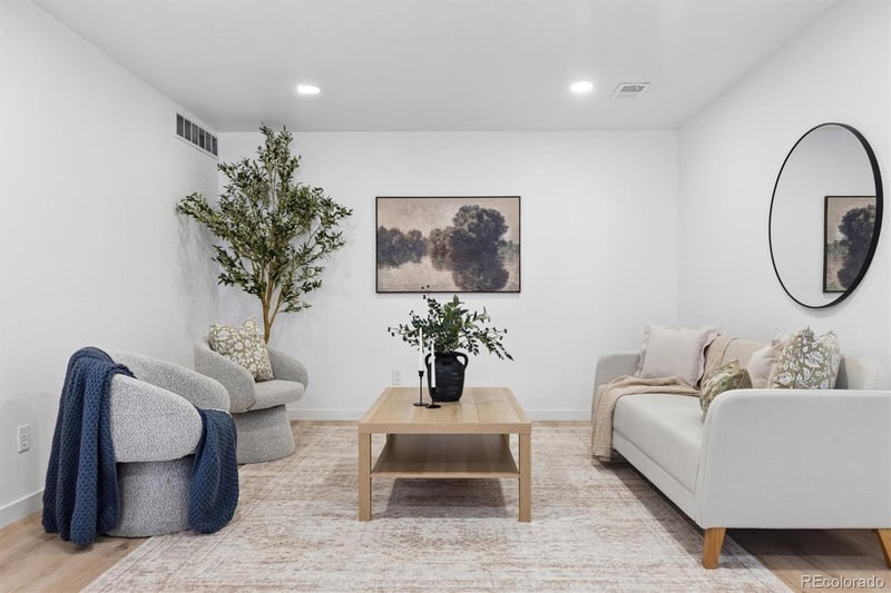 14524 13th Ave, Aurora, CO 80011