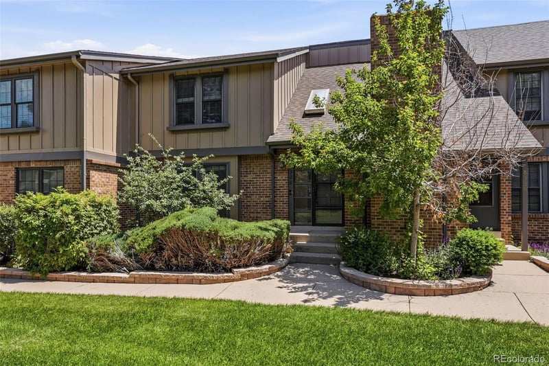8328 E Phillips Pl, Centennial, CO 80112