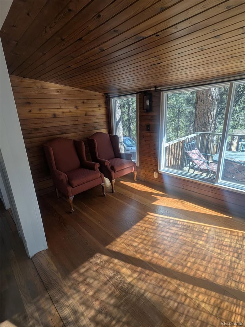 10627 Twin Spruce Rd, Golden, CO 80403