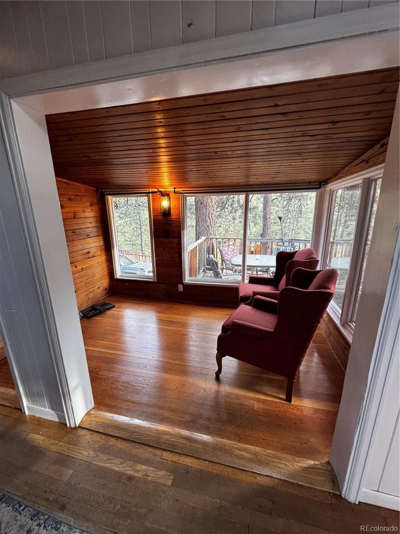 10627 Twin Spruce Rd, Golden, CO 80403