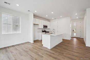 580 Douglas Fir Pl, Johnstown, CO 80534