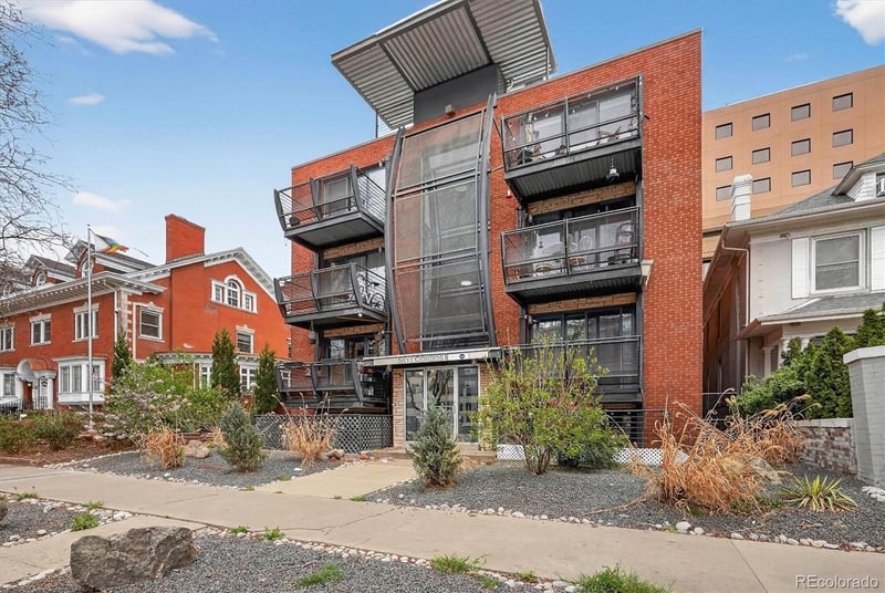 1336 Logan St #401, Denver, CO 80203