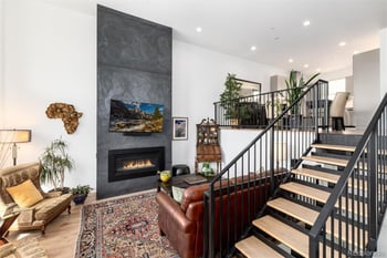 4243 8th Ave, Denver, CO 80220