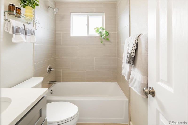 6160 17th Ave #2, Lakewood, CO 80214