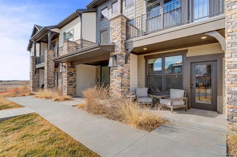 235 High Point Dr #102, Longmont, CO 80504