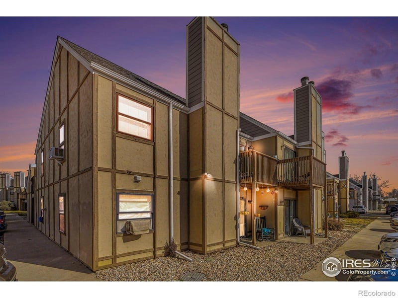 225 8th Ave #F2, Longmont, CO 80504