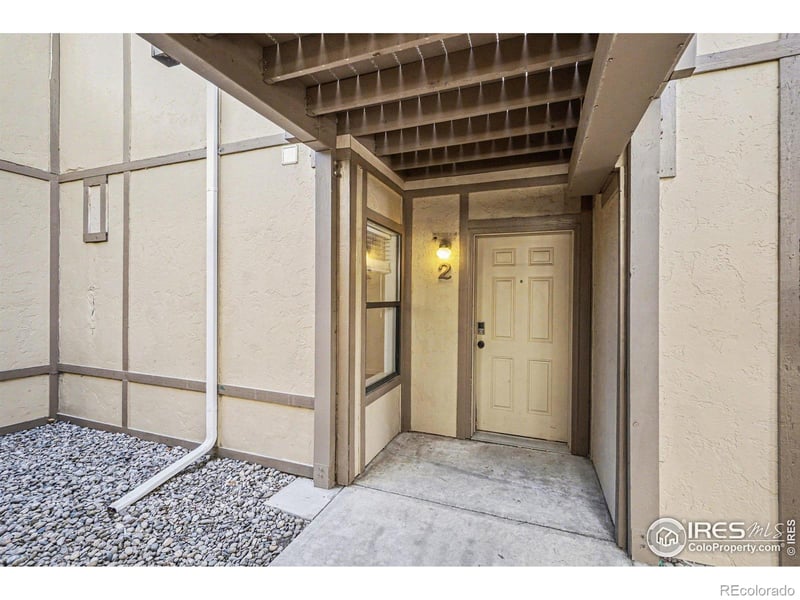 225 8th Ave #F2, Longmont, CO 80504