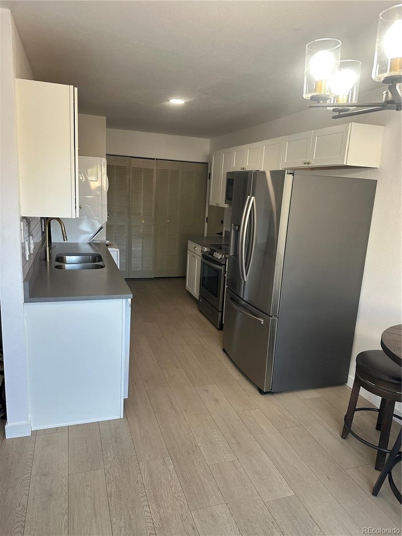 7996 Chase Cir #5, Arvada, CO 80003